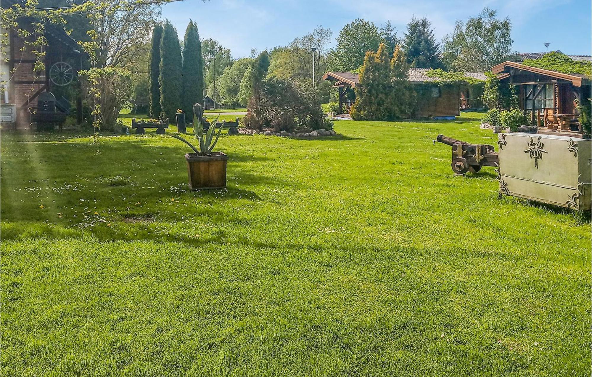 Amazing Home In Wilczeta With Kitchenette Εξωτερικό φωτογραφία